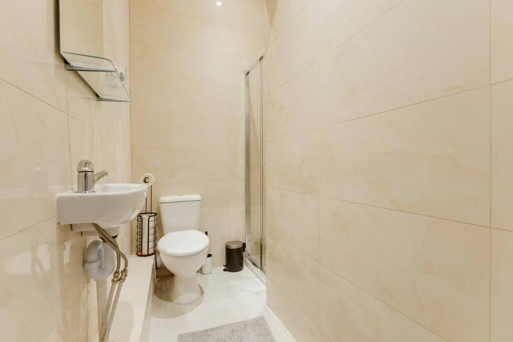 Stylish Kitchenette In Central London'S Vibrant Holloway District Ngoại thất bức ảnh
